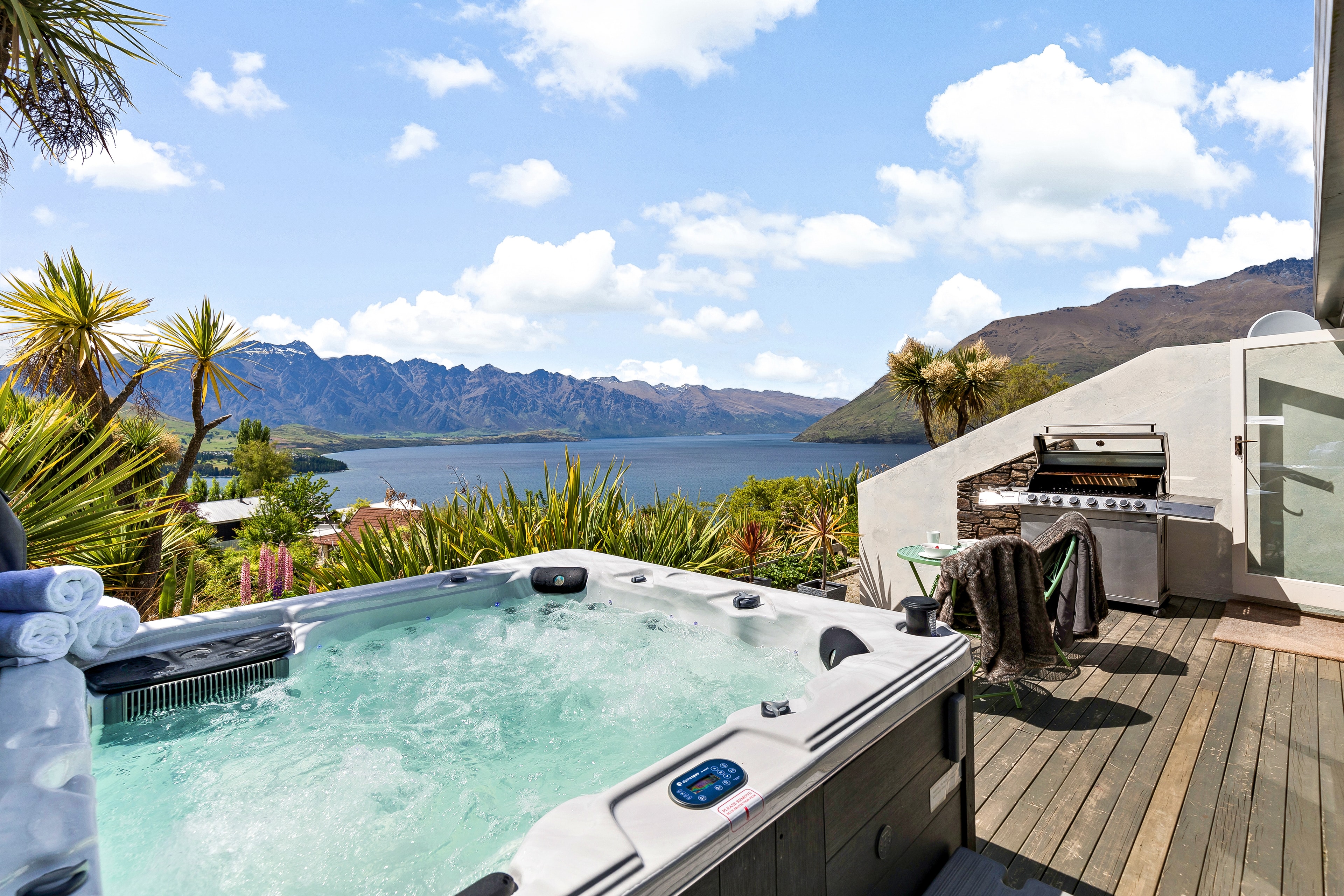 Luxury accommodation in Queenstown